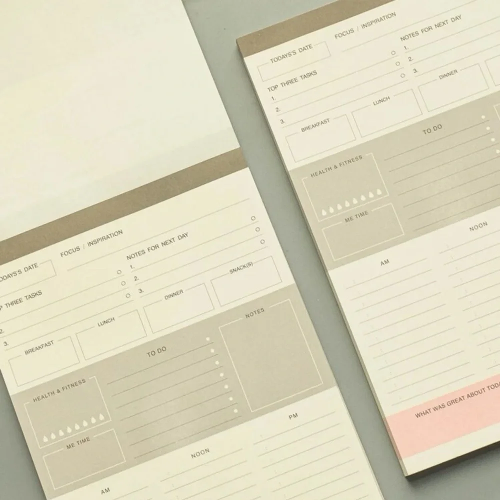 Weekly Schedule Book - Picture 2 of 4
